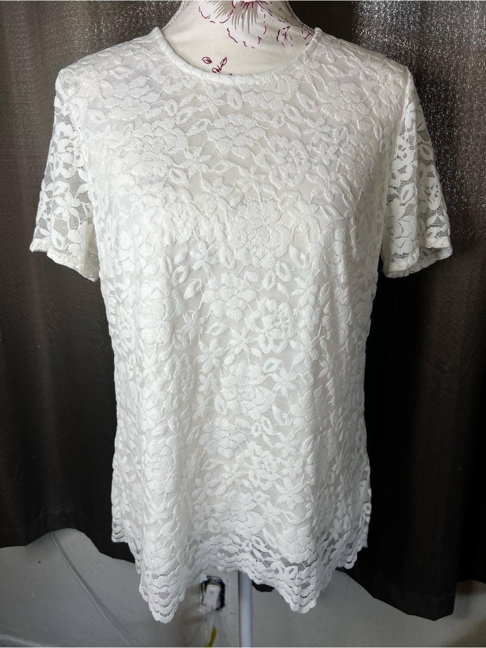 White Floral Lace Short-Sleeve Blouse